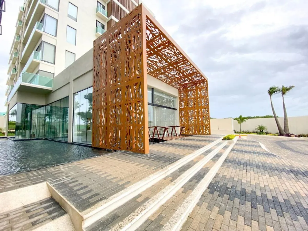 Excellent 3Br Ph With Priv Pool Gym Spa Pkg Tennis Playa del Carmen
