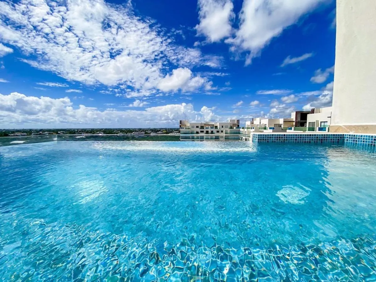 Excellent 3Br Ph With Priv Pool Gym Spa Pkg Tennis Playa del Carmen Apartment