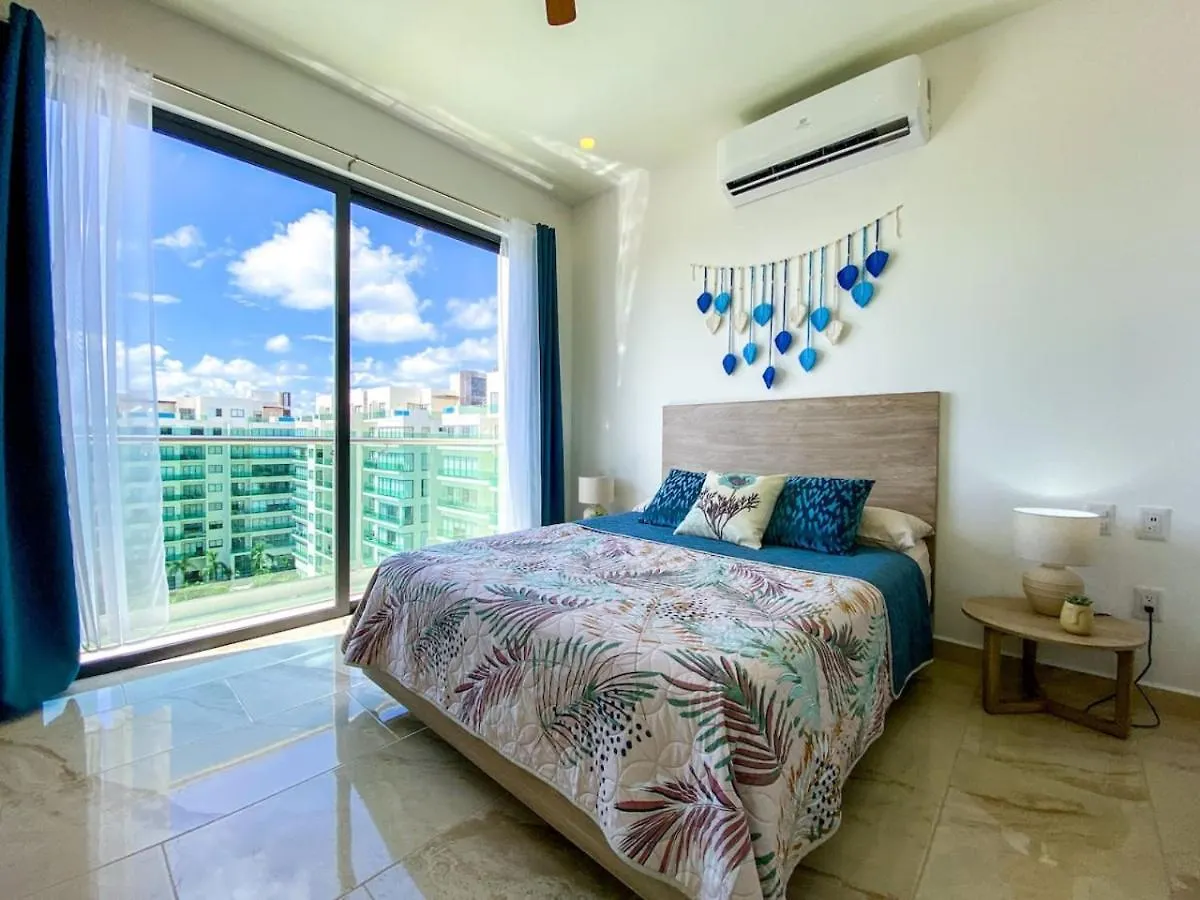 Excellent 3Br Ph With Priv Pool Gym Spa Pkg Tennis Playa del Carmen Apartment